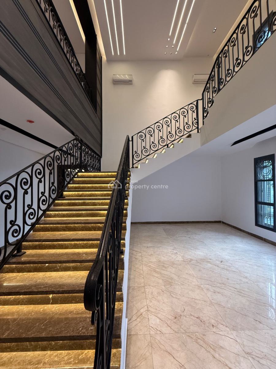 7 Bedroom Mansion, Maitama District, Abuja, Detached Duplex for Sale