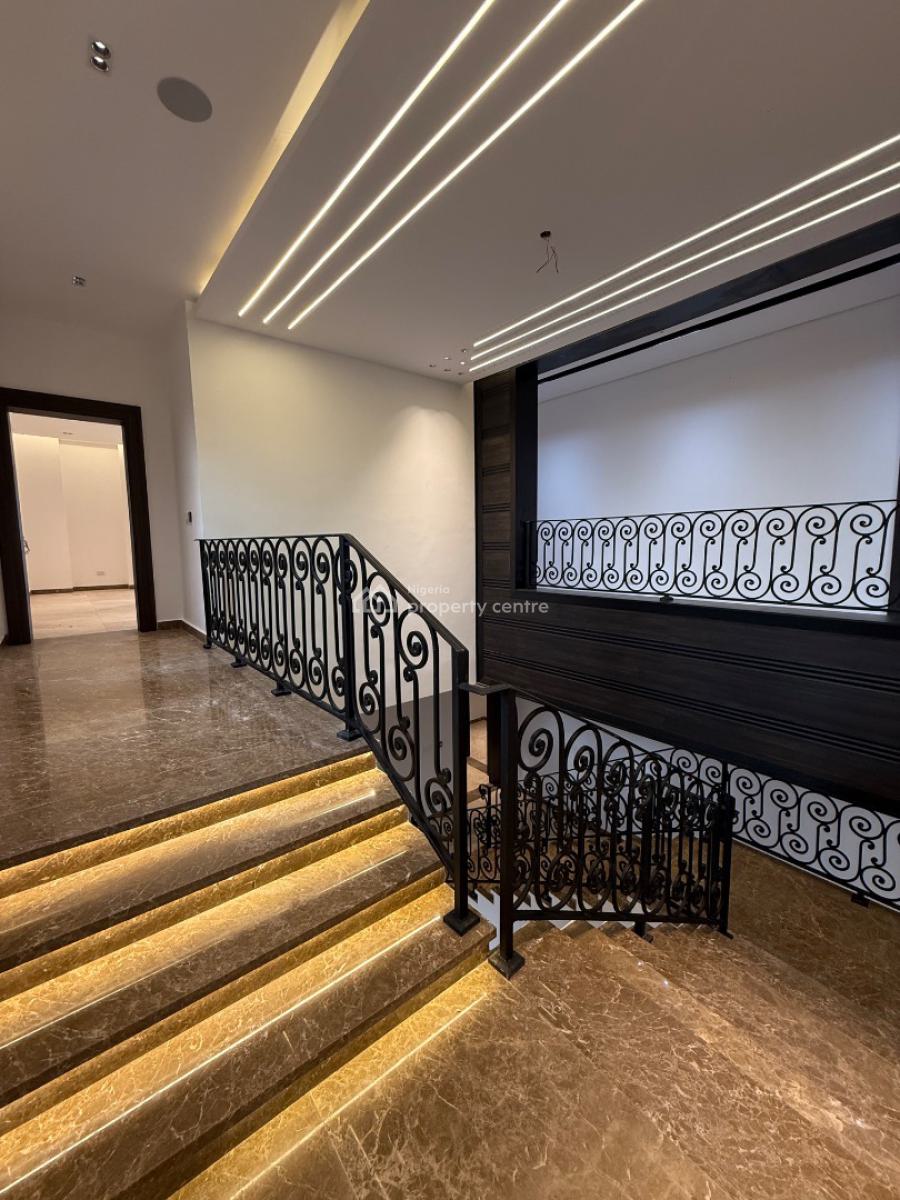 7 Bedroom Mansion, Maitama District, Abuja, Detached Duplex for Sale
