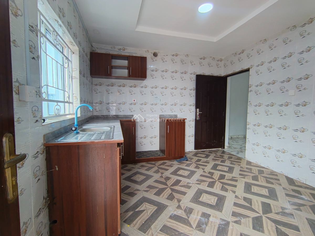 3 Bedrooms Flat, Igbe Laara, Ikorodu, Lagos, Flat / Apartment for Rent