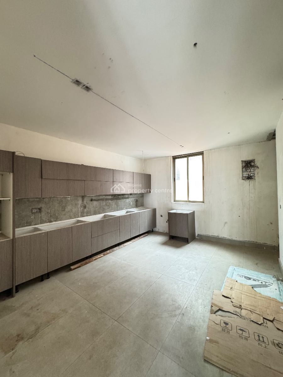 Newly Built Four (4) Bedroom Maisonette, Lekki Phase 1, Lekki, Lagos, Flat / Apartment for Sale