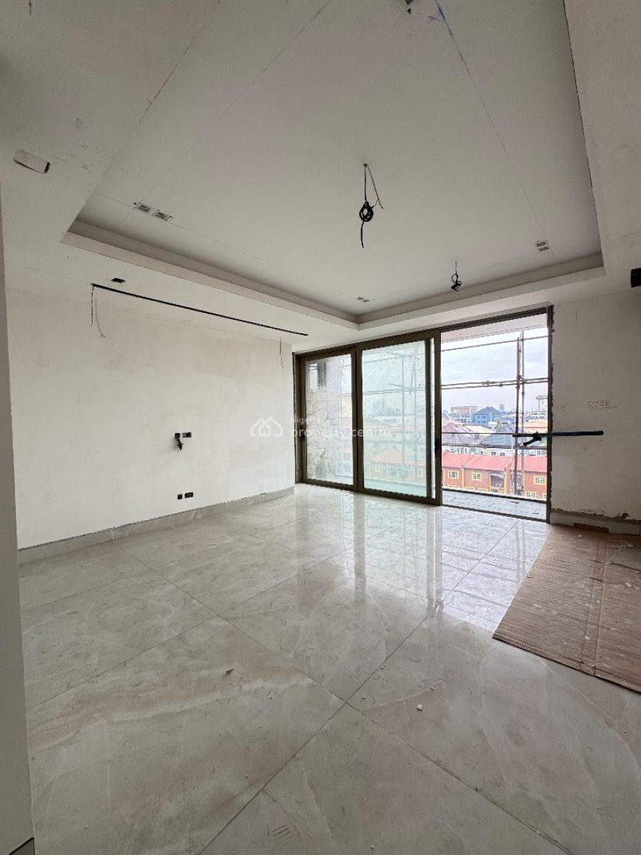 Newly Built Four (4) Bedroom Maisonette, Lekki Phase 1, Lekki, Lagos, Flat / Apartment for Sale