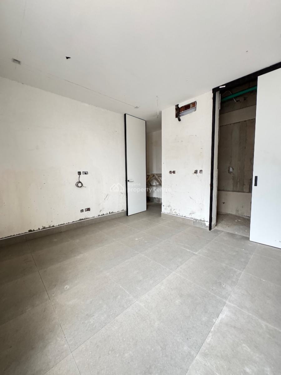 Newly Built Four (4) Bedroom Maisonette, Lekki Phase 1, Lekki, Lagos, Flat / Apartment for Sale
