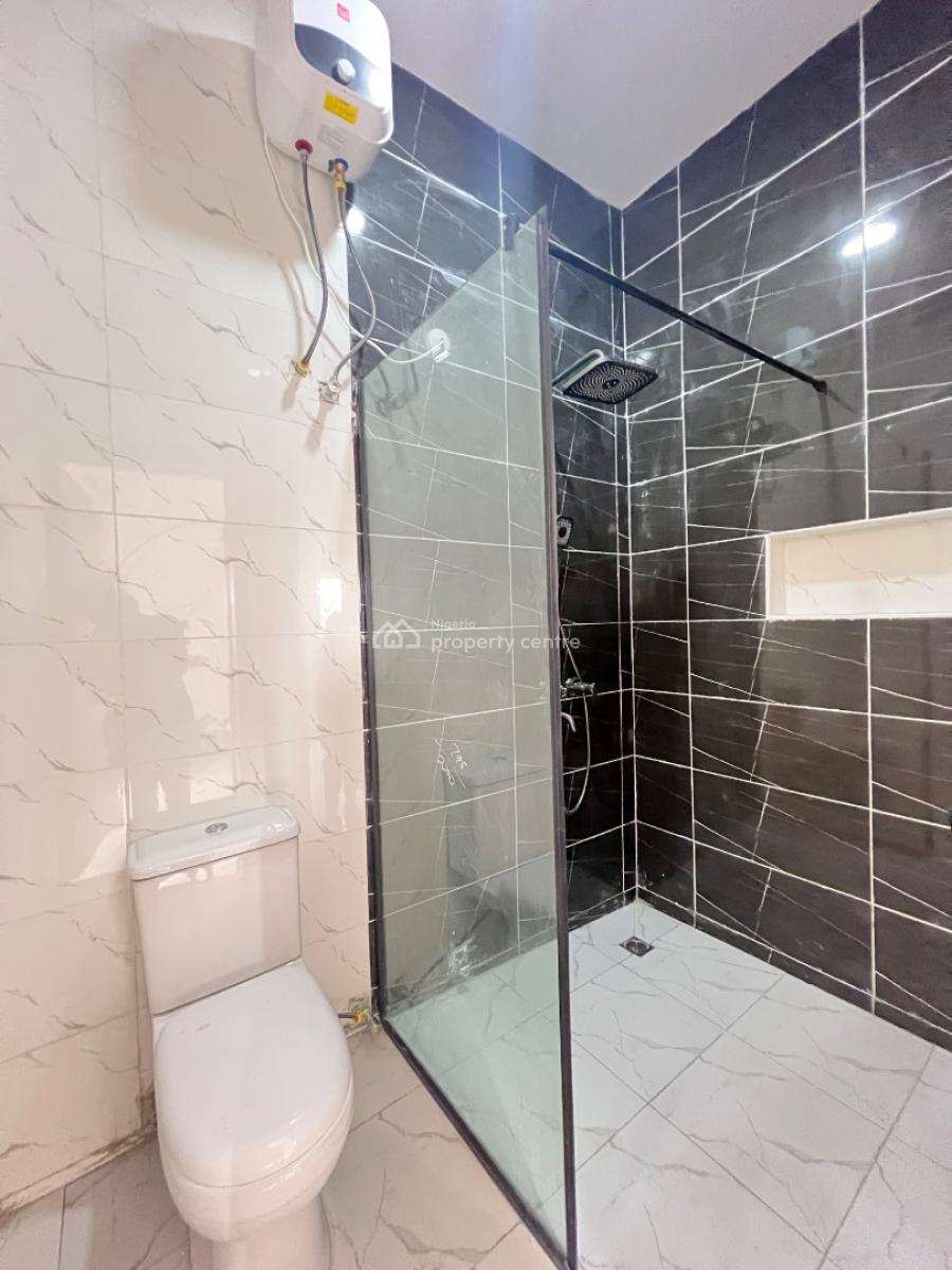 Luxury 2 Bedroom Apartments with Good Location for Investment, Ologolo, Lekki, Lagos, Block of Flats for Sale