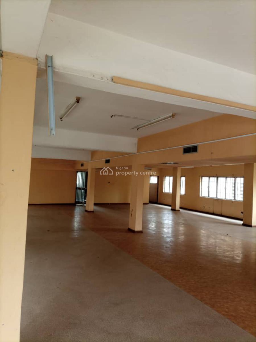 Commercial Property  in a Prime Area, Ikeja, Lagos, Office Space for Sale