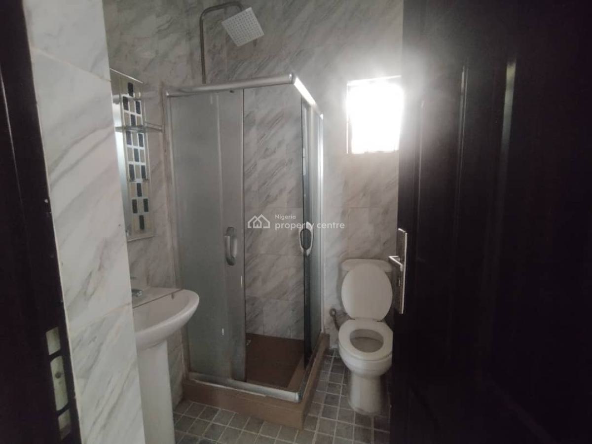 a Very Good Spacious 2 Bedroom Flat, Wuye, Abuja, Flat / Apartment for Rent