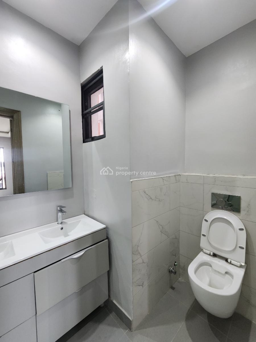 Lovely 4 Bedroom Maisonette with Pool, Gym, Elevator, Lekki Phase 1, Lekki, Lagos, Flat / Apartment for Sale