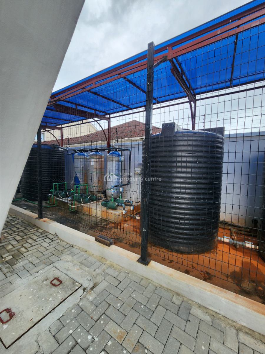 Lovely 4 Bedroom Maisonette with Pool, Gym, Elevator, Lekki Phase 1, Lekki, Lagos, Flat / Apartment for Sale