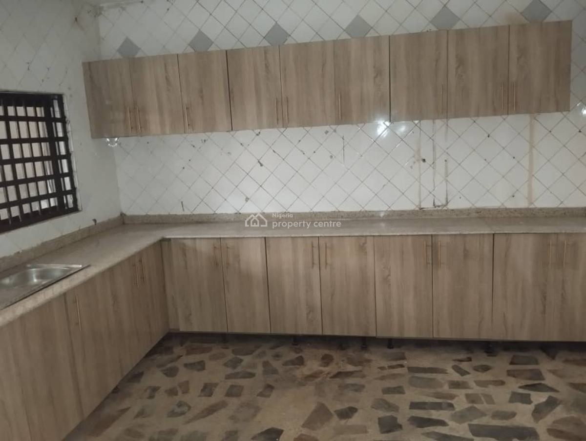 a Very Good Spacious 3 Bedroom Flat, Wuse 2, Abuja, Flat / Apartment for Rent