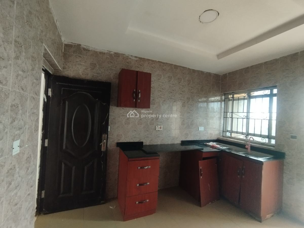 2 Bedrooms Flat, Ebute, Ikorodu, Lagos, Flat / Apartment for Rent