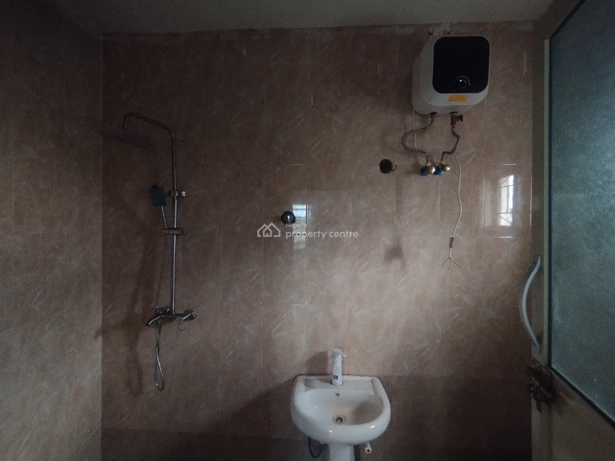 2 Bedrooms Flat, Ebute, Ikorodu, Lagos, Flat / Apartment for Rent
