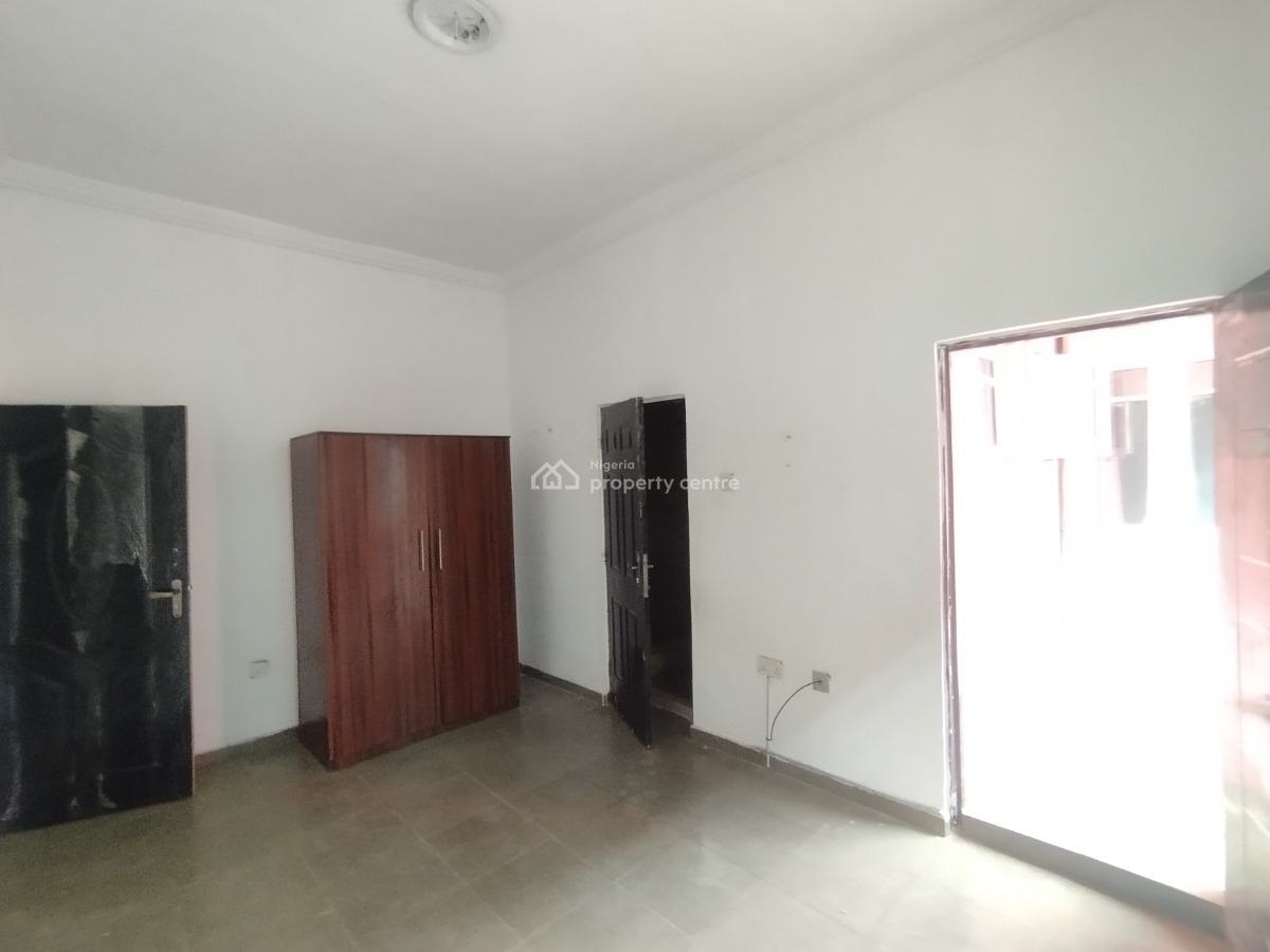 Lovely 2 Bedrooms Flat, Ebute, Ikorodu, Lagos, Flat / Apartment for Rent