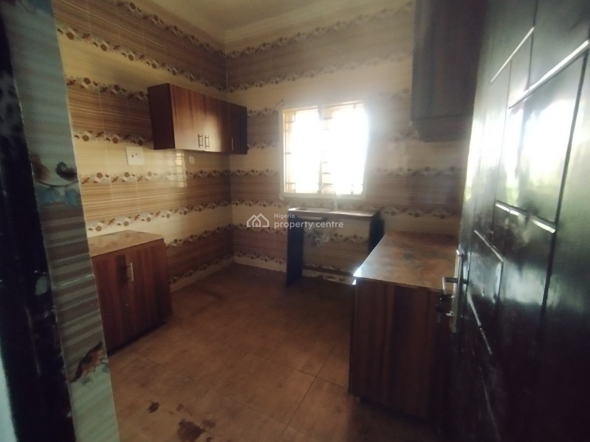 Lovely 2 Bedrooms Flat, Ebute, Ikorodu, Lagos, Flat / Apartment for Rent