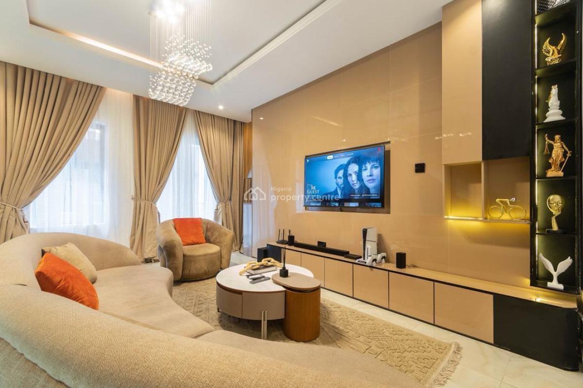 Luxury 1 Bedroom Apartment with 3 Balconies and Other Top Notch Amenit, Lekki Phase 1, Lekki, Lagos, Flat / Apartment Short Let