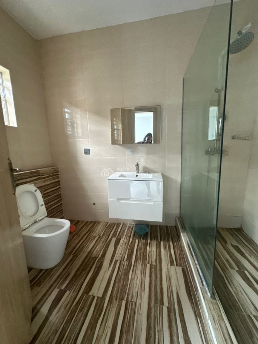 4 Bedrooms Terraced Duplex, Very Spacious and Nice, Orchid Road, Lekki, Lagos, Terraced Duplex for Rent
