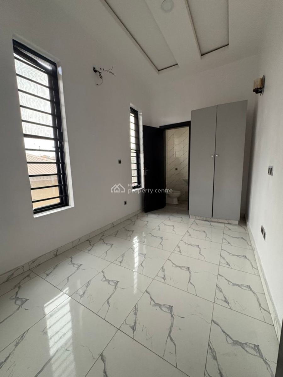 Standard Mini Flat, Ikota, Lekki, Lagos, Mini Flat (room and Parlour) for Rent