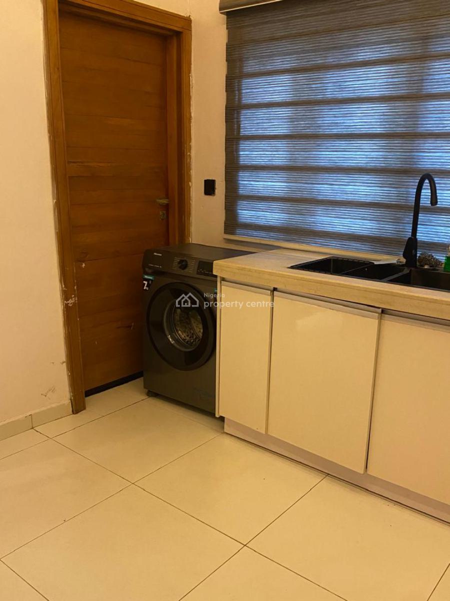 Tastefully Furnished and Serviced 2 Bedroom En-suite Flat with Fully F, Ikate, Lekki, Lagos, Flat / Apartment for Rent