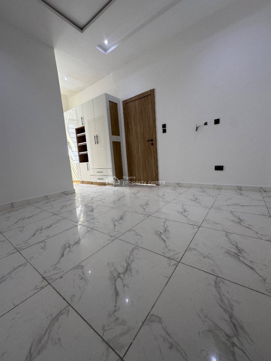 Well Built Four (4) Bedroom Terraced Duplex, Ologolo, Lekki, Lagos, Terraced Duplex for Sale