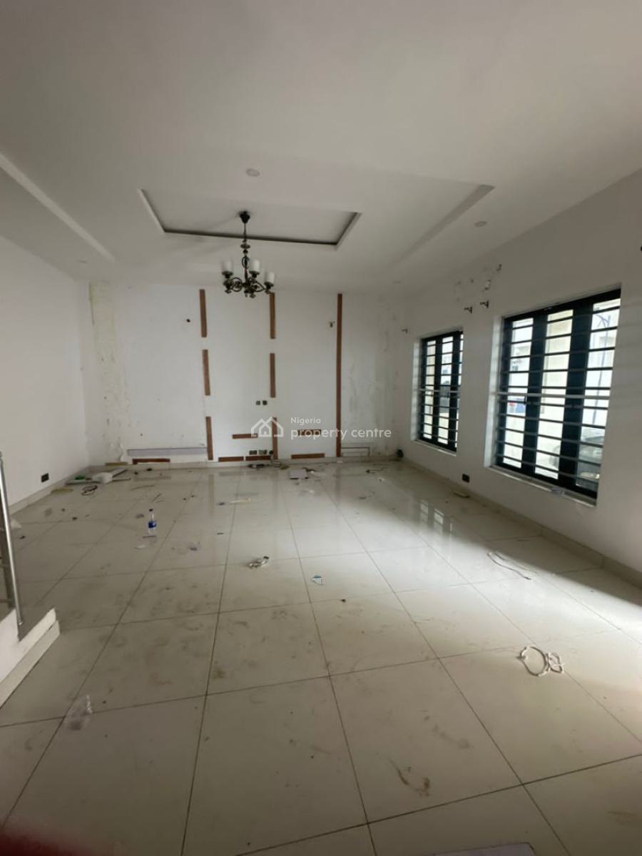 4 Bedroom Terrace with Fitted Kitchen in a Secured Estate, Ikota, Lekki, Lagos, Terraced Duplex for Rent