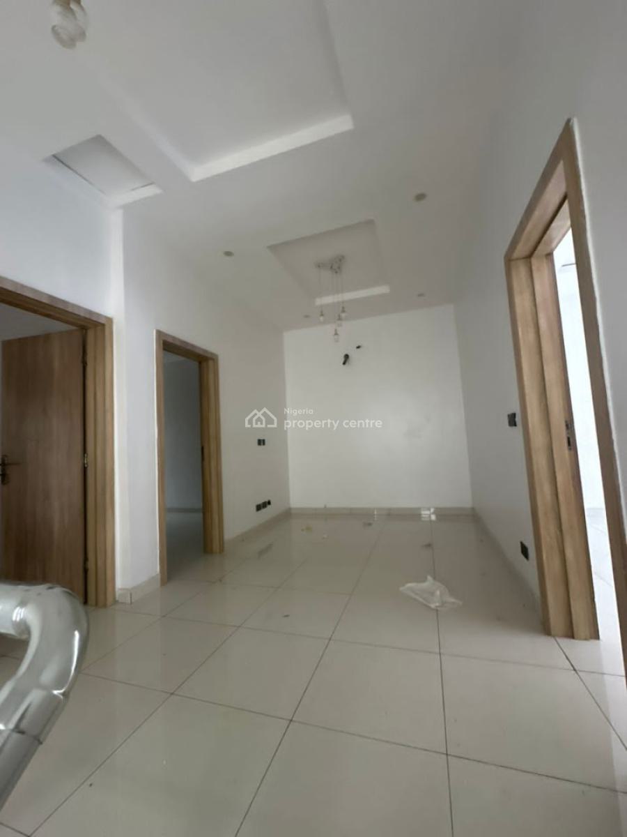 4 Bedroom Terrace with Fitted Kitchen in a Secured Estate, Ikota, Lekki, Lagos, Terraced Duplex for Rent