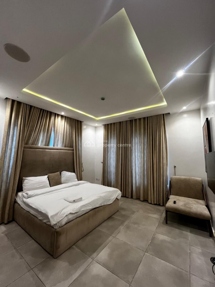 a 2 Bedroom Apartment, Lekki Phase 1, Lekki, Lagos, Flat / Apartment for Rent