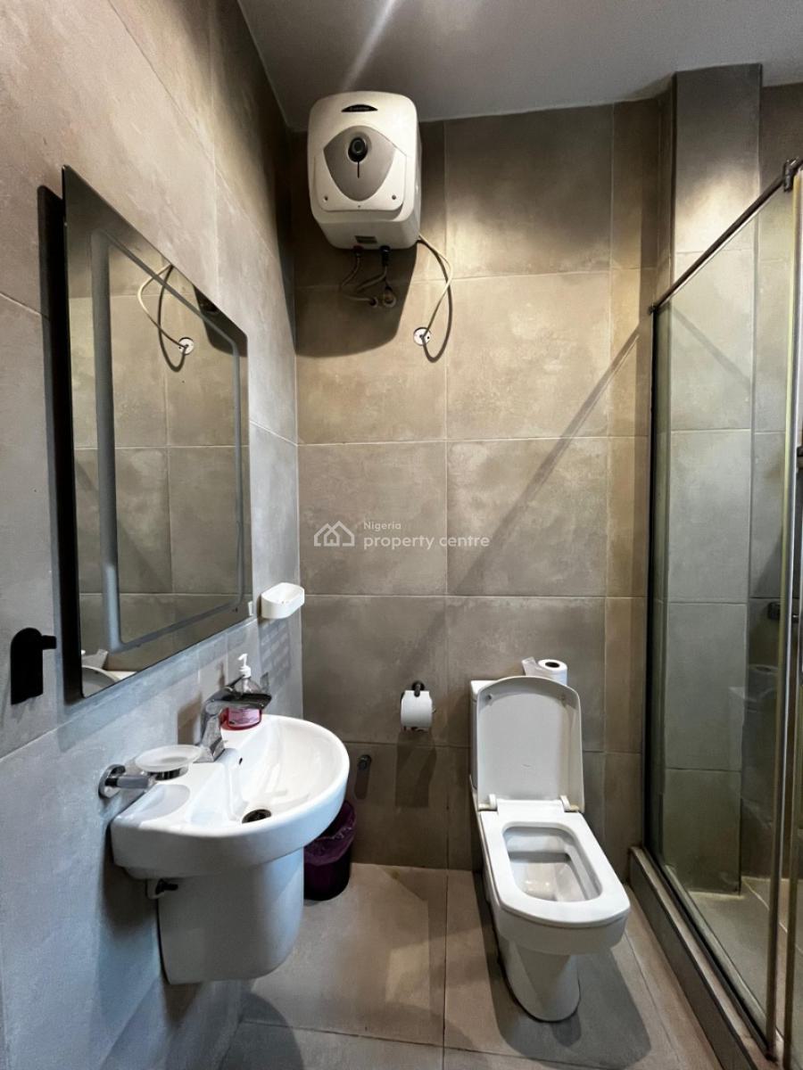 a 2 Bedroom Apartment, Lekki Phase 1, Lekki, Lagos, Flat / Apartment for Rent
