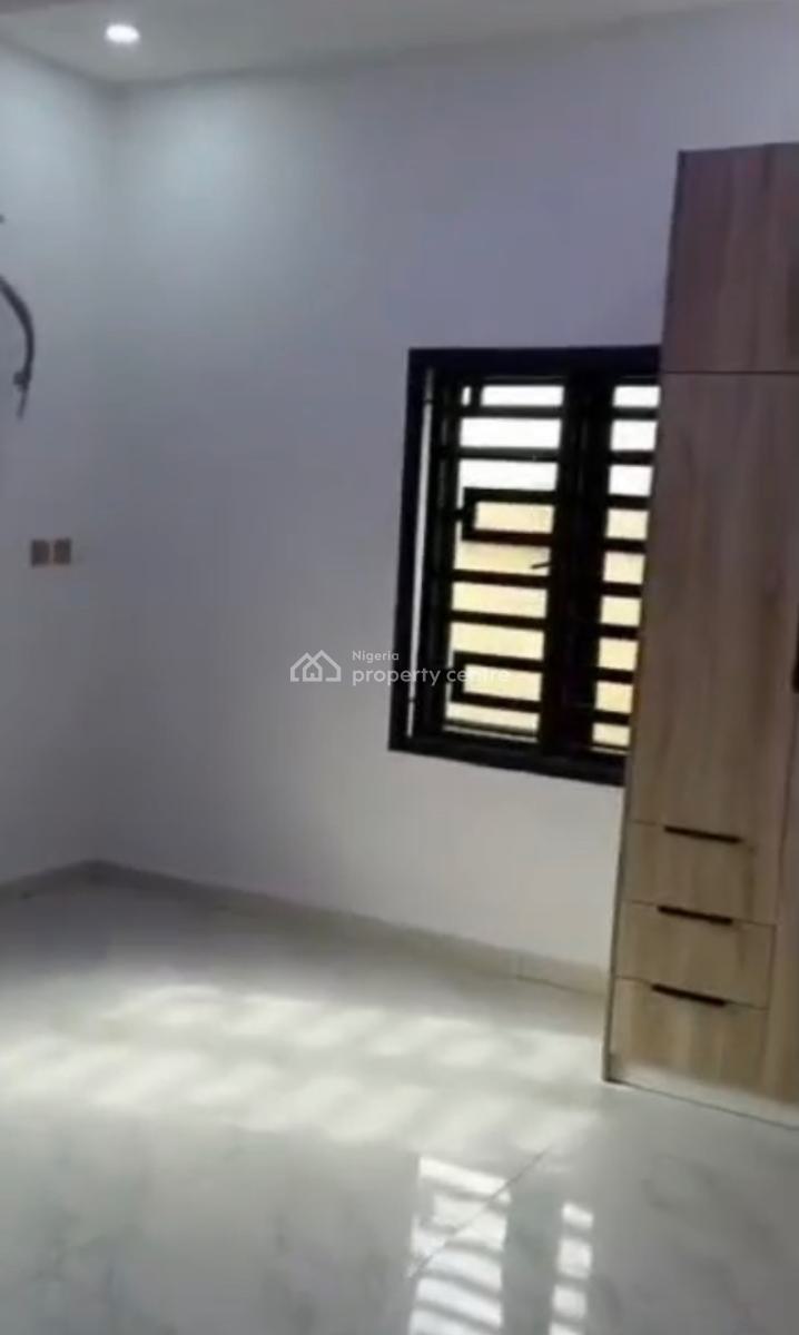 Spacious 3 Bedrooms En-suite Flat, Tarred Road, Secured Estate, Gaduwa, Abuja, House for Rent