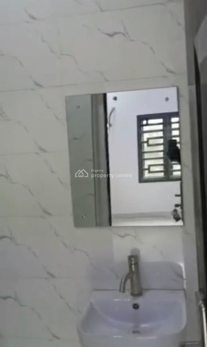 Spacious 3 Bedrooms En-suite Flat, Tarred Road, Secured Estate, Gaduwa, Abuja, House for Rent