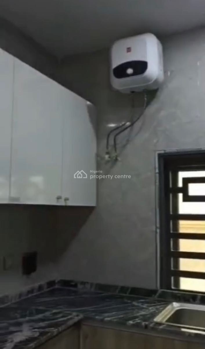 Spacious 3 Bedrooms En-suite Flat, Tarred Road, Secured Estate, Gaduwa, Abuja, House for Rent