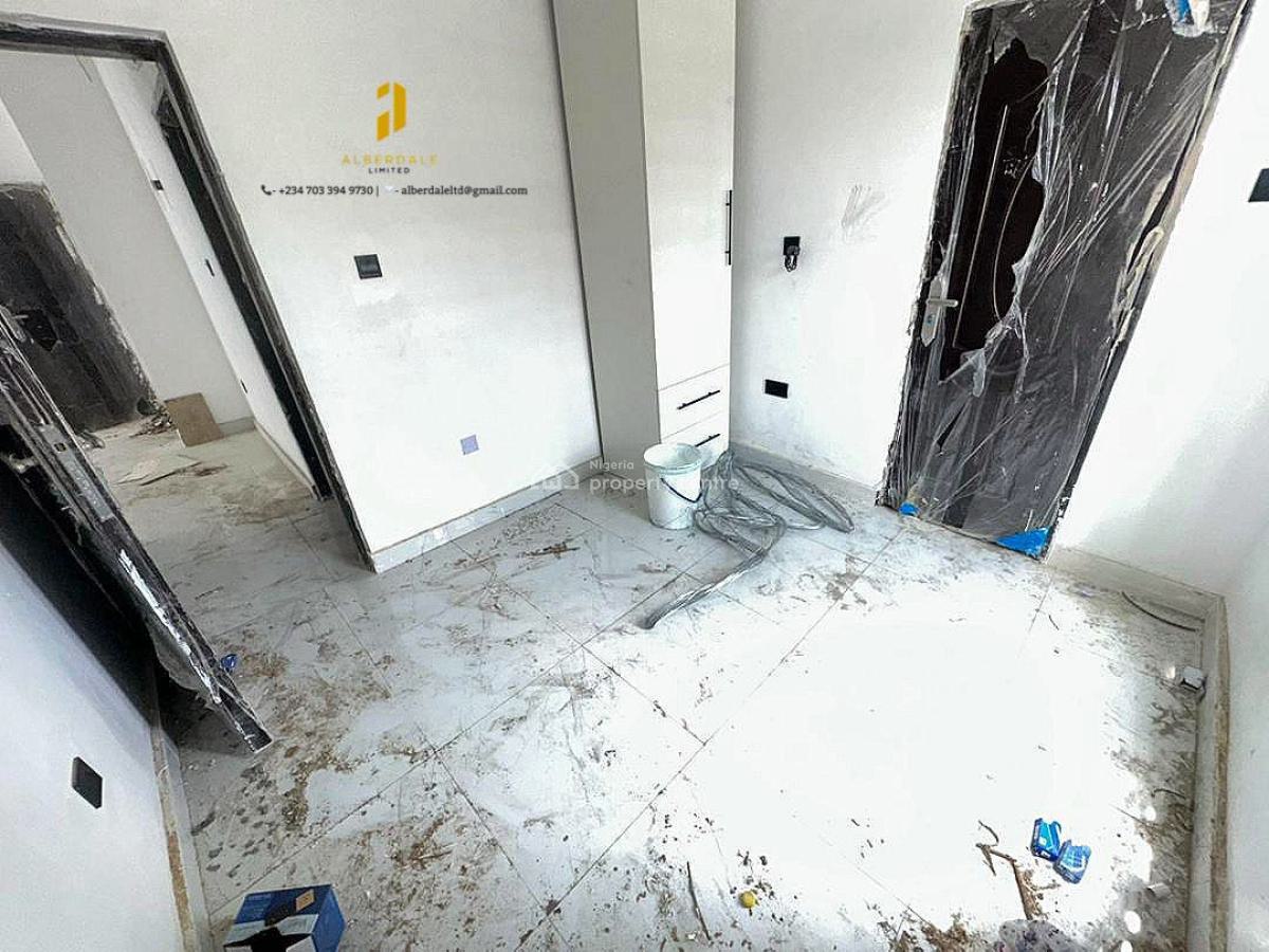Newly Built 3 Bedrooms Flat, Maryland, Lagos, Flat / Apartment for Rent