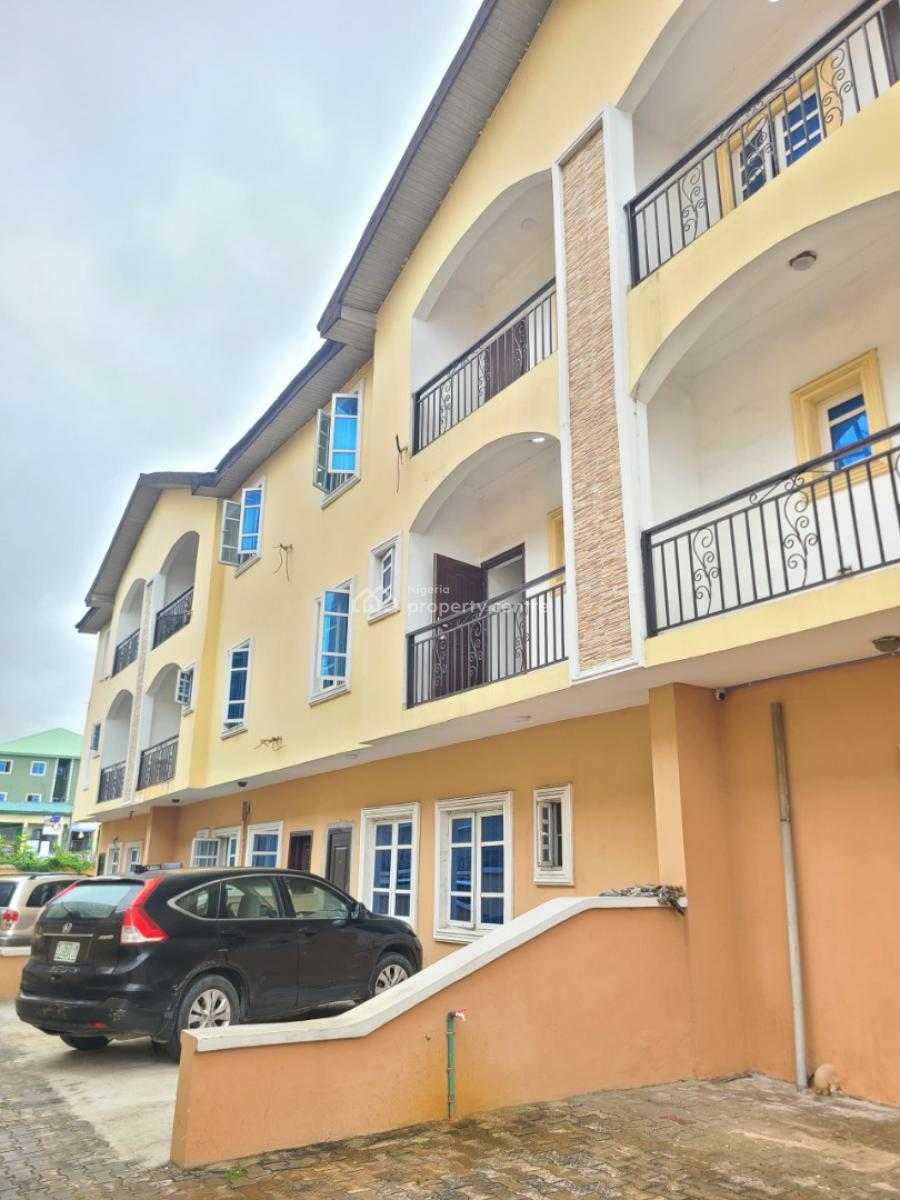 Standard and Spacious 5 Bedrooms Terraced Duplex, Mobil Road, Ajah, Lagos, Terraced Duplex for Rent