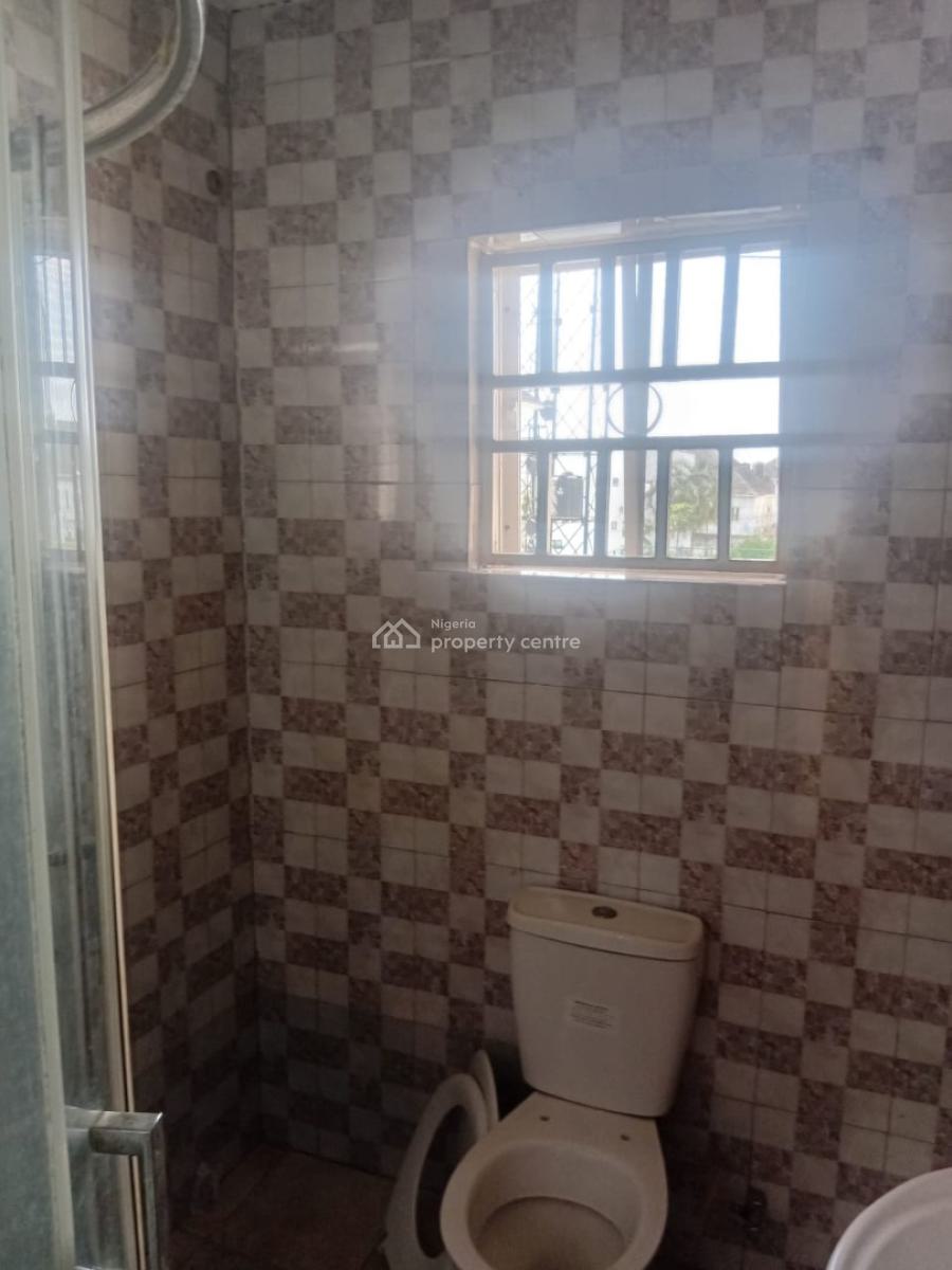 Spacious 3 Bedrooms Flat in a Mini Estate, Chevron, Lekki, Lagos, Flat / Apartment for Rent