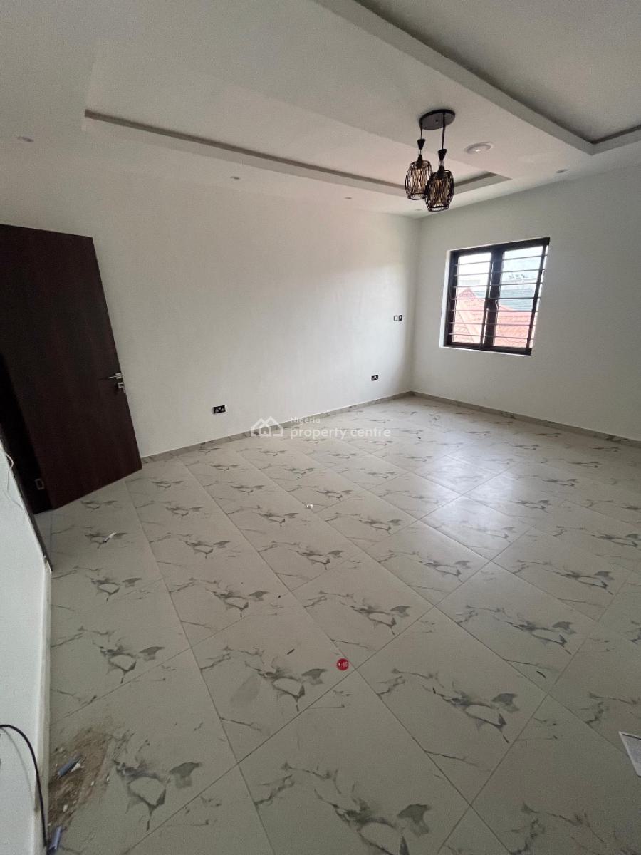 Four Bedroom Terraced Duplex, Surulere, Lagos, Terraced Duplex for Sale