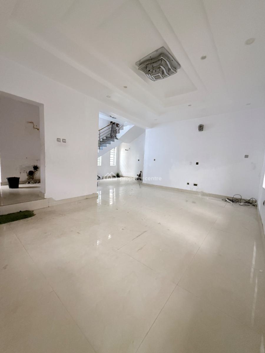 5 Bedrooms Fully Detached Duplex + Bq, Chevron, Lekki, Lagos, Detached Duplex for Rent