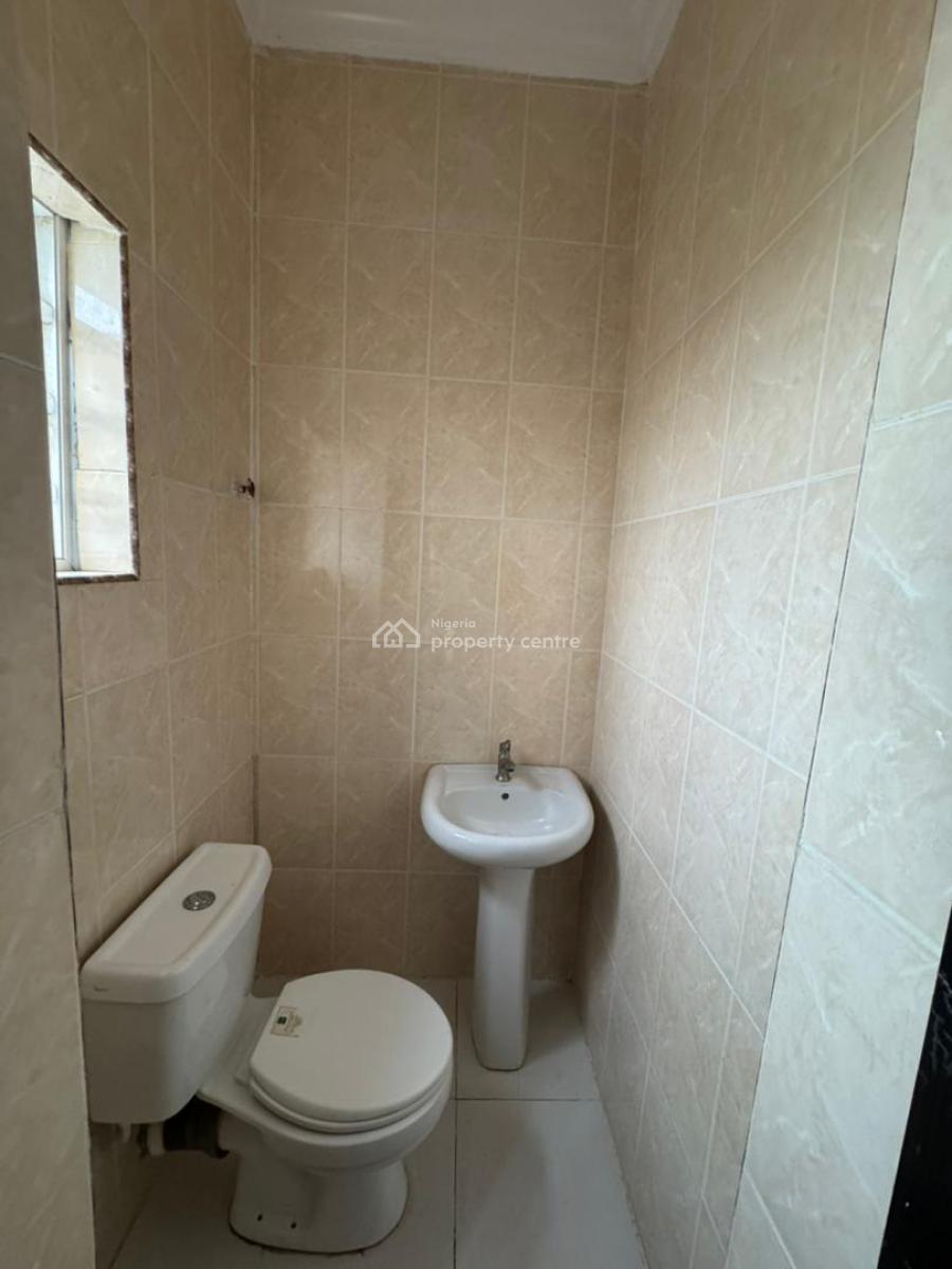 Miniflat, Ologolo, Lekki Lagos, Ologolo, Lekki, Lagos, Mini Flat (room and Parlour) for Rent