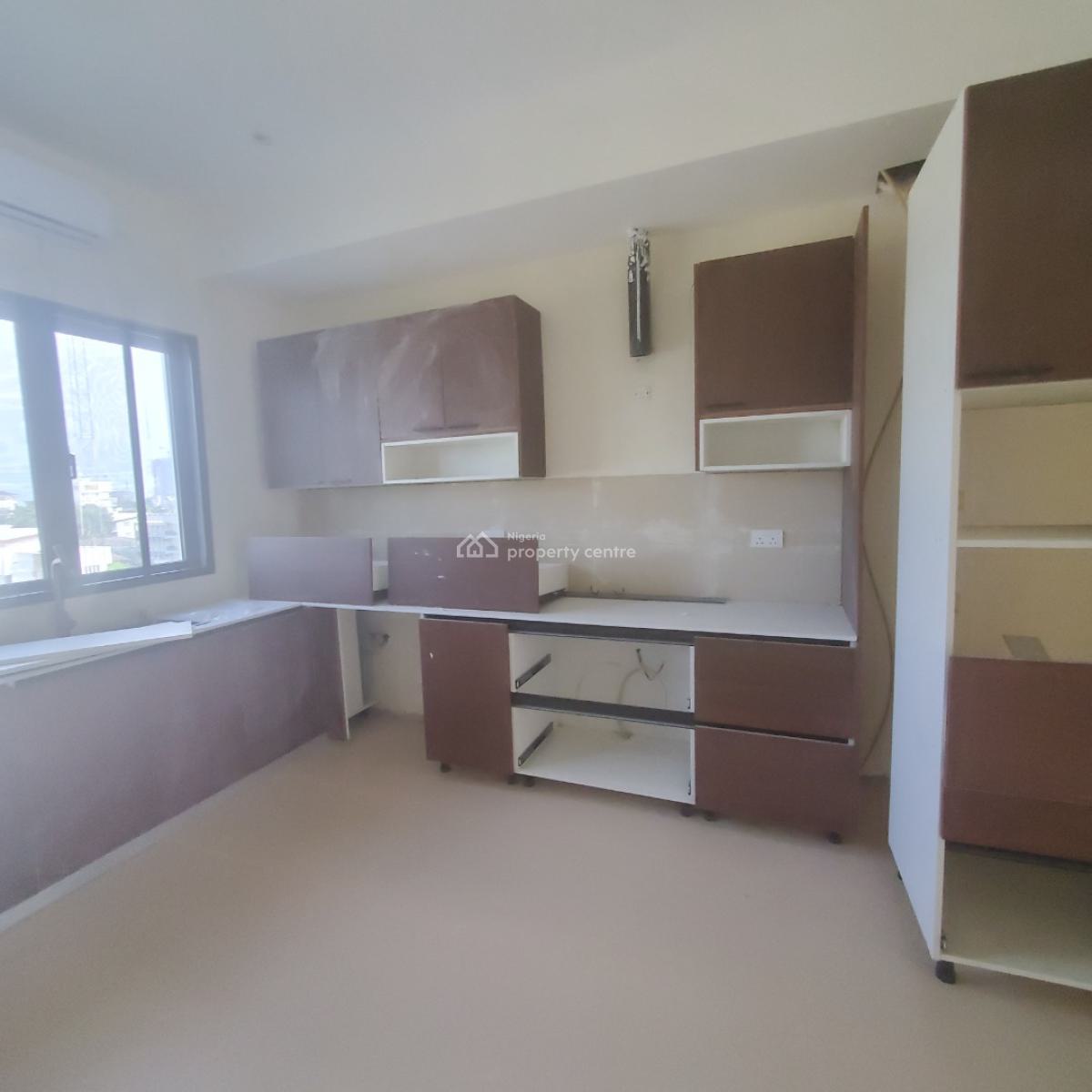 Magnificent 2bedroom Apartments with a Bq and a Pool, Victoria Island (vi), Lagos, Flat / Apartment for Sale