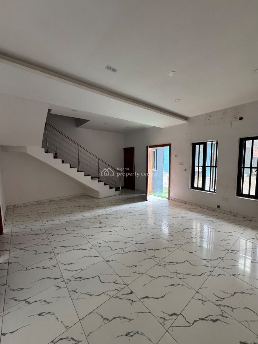 Well Maintaned 4 Bedrooms Semi Detached Duplex, Orchid, Lekki Phase 2, Lekki, Lagos, Semi-detached Duplex for Rent