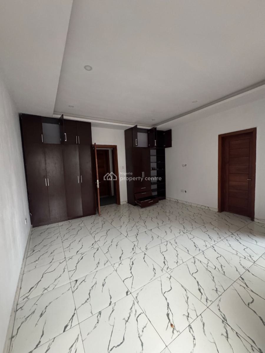 Well Maintaned 4 Bedrooms Semi Detached Duplex, Orchid, Lekki Phase 2, Lekki, Lagos, Semi-detached Duplex for Rent