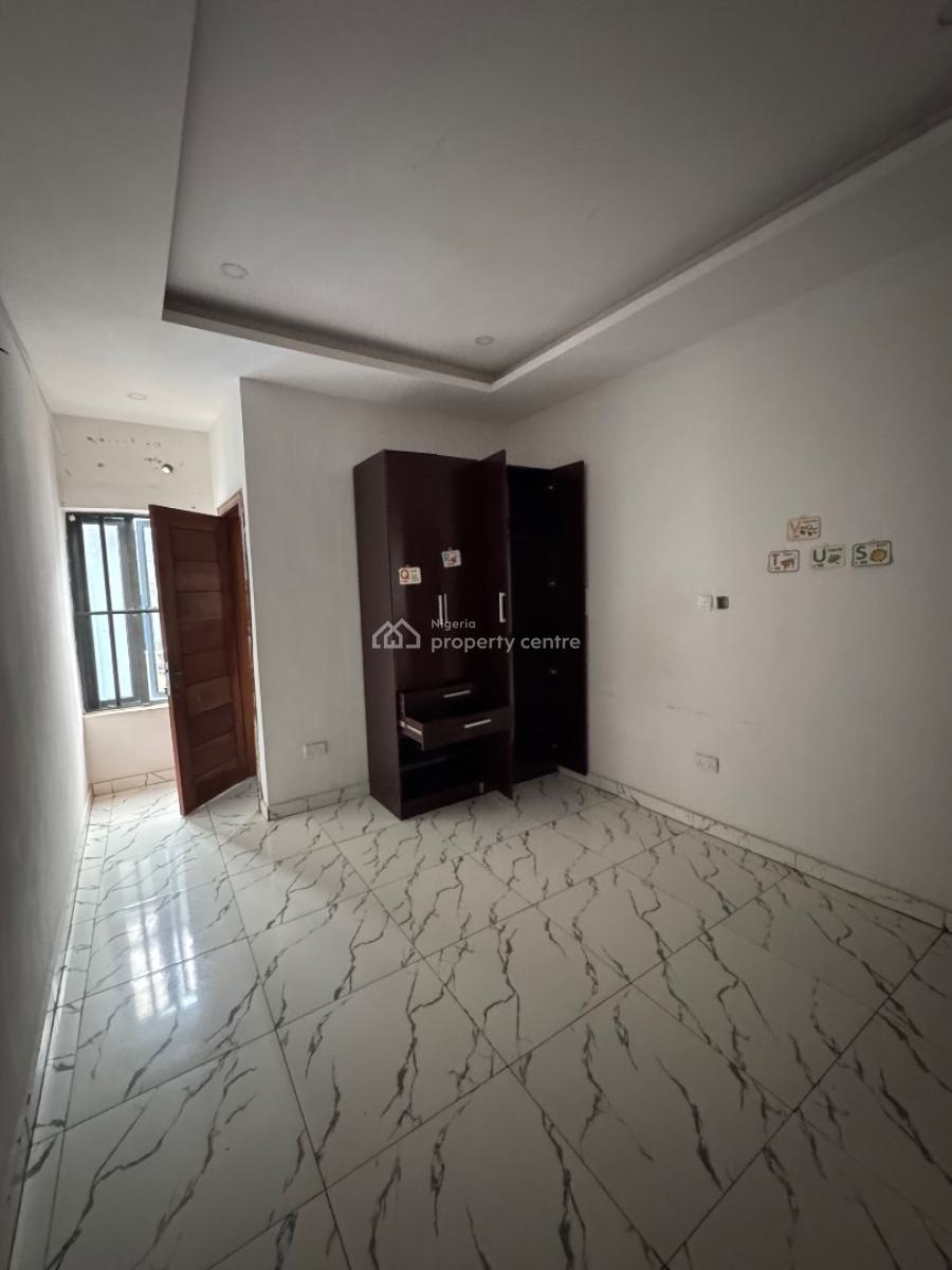Well Maintaned 4 Bedrooms Semi Detached Duplex, Orchid, Lekki Phase 2, Lekki, Lagos, Semi-detached Duplex for Rent