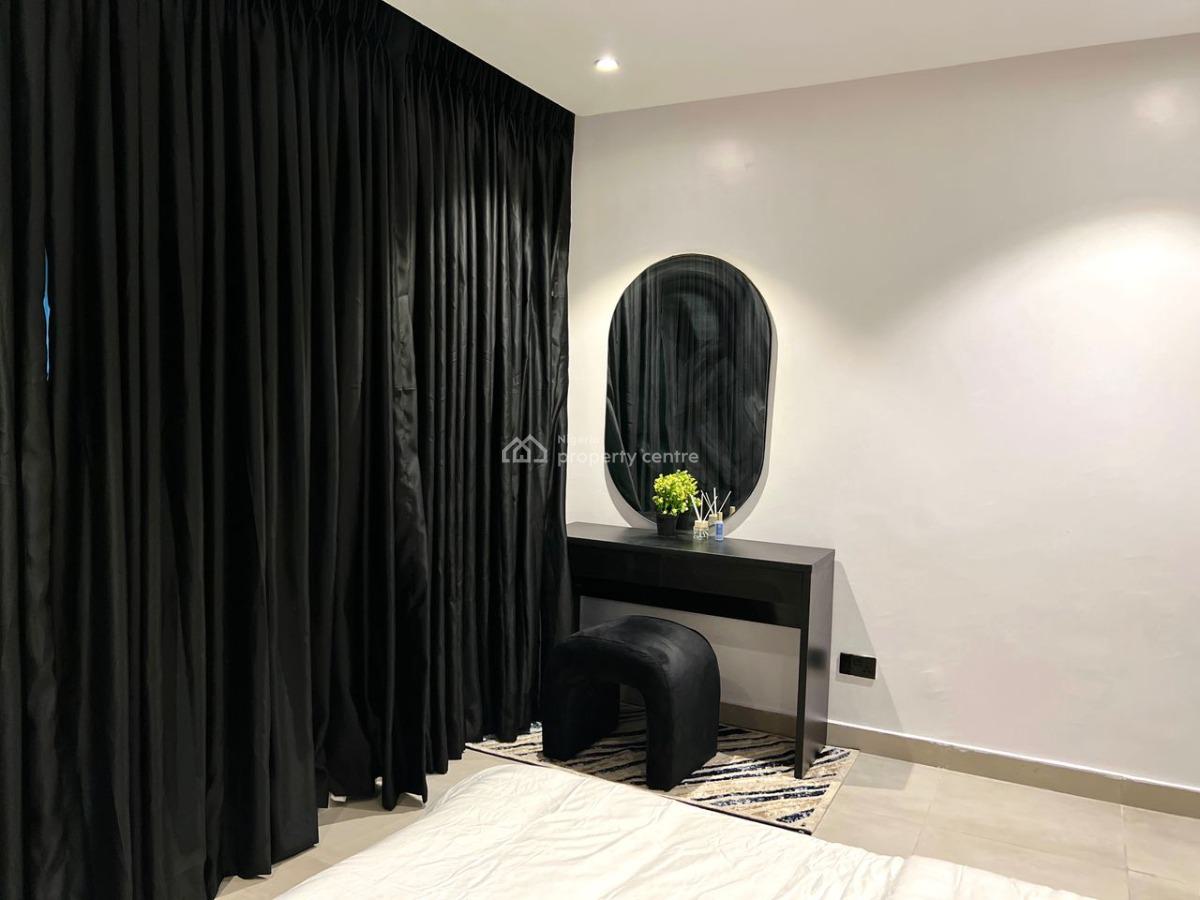 Exclusive 2-bedroom Apartmentideal for Both Relaxation and Fun, Lekki Phase 1, Lekki, Lagos, Flat / Apartment Short Let