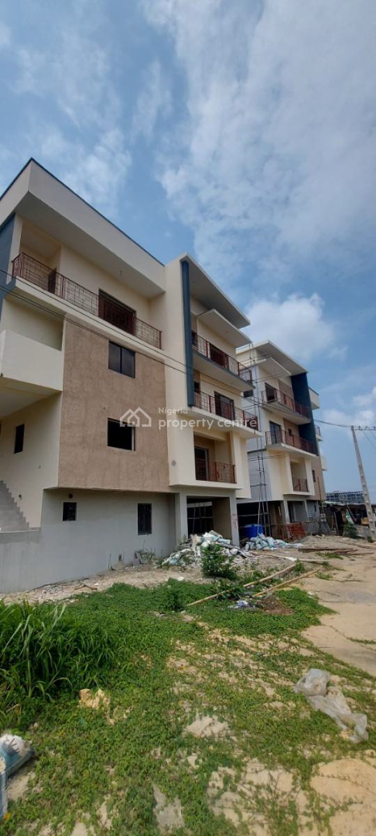 Lovely Built 4 Bedroom Terrace Duplex +bq, Obanikoro, Shomolu, Lagos, Terraced Duplex for Sale