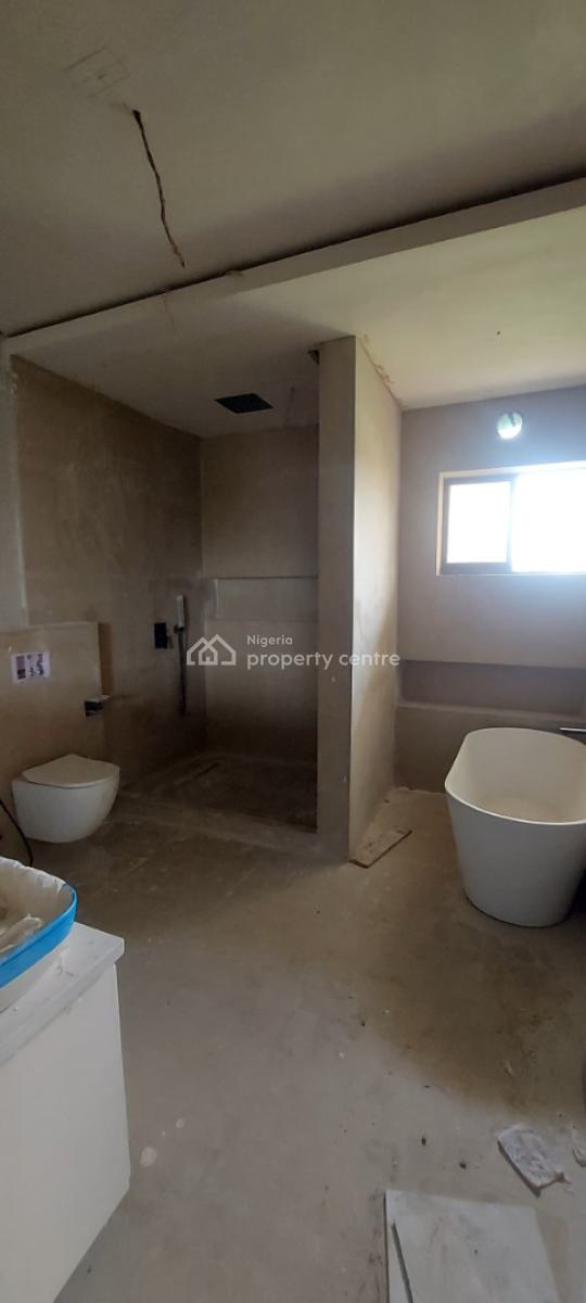 Lovely Built 4 Bedroom Terrace Duplex +bq, Obanikoro, Shomolu, Lagos, Terraced Duplex for Sale