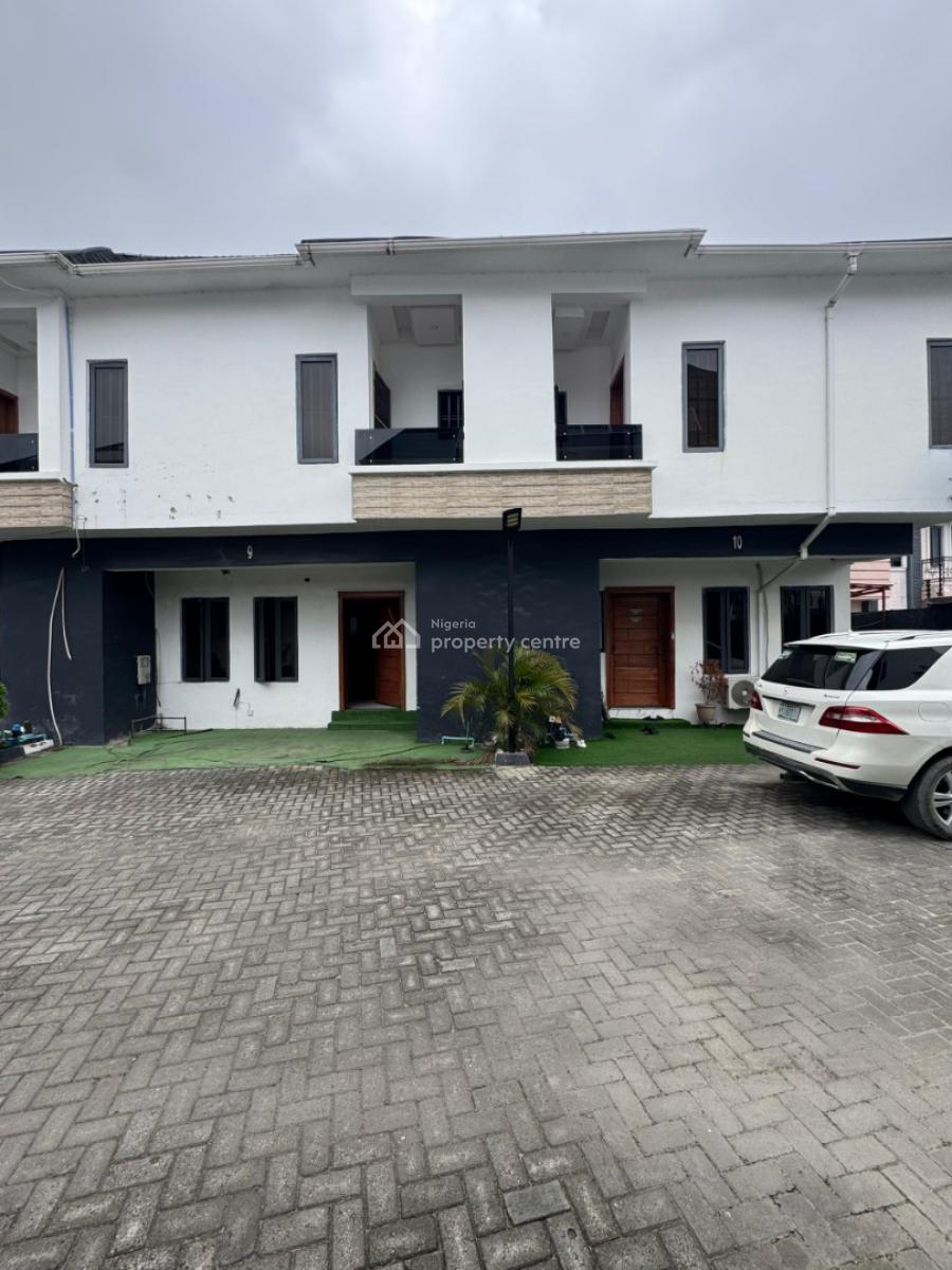 Well Maintained 4 Bedrooms Duplex, Orchid Road, By 2nd Toll Gate, Lekki Expressway, Lekki, Lagos, Semi-detached Duplex for Rent