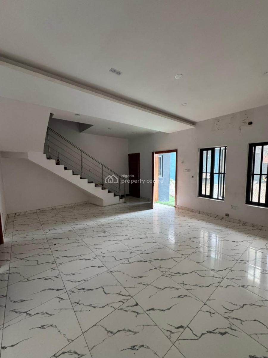 Well Maintained 4 Bedrooms Duplex, Orchid Road, By 2nd Toll Gate, Lekki Expressway, Lekki, Lagos, Semi-detached Duplex for Rent