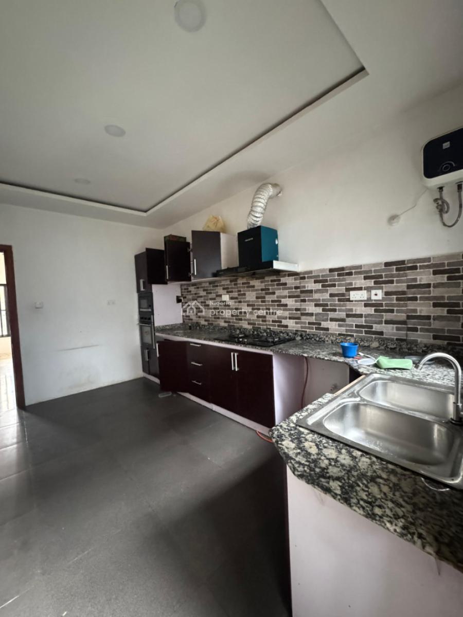 Well Maintained 4 Bedrooms Duplex, Orchid Road, By 2nd Toll Gate, Lekki Expressway, Lekki, Lagos, Semi-detached Duplex for Rent
