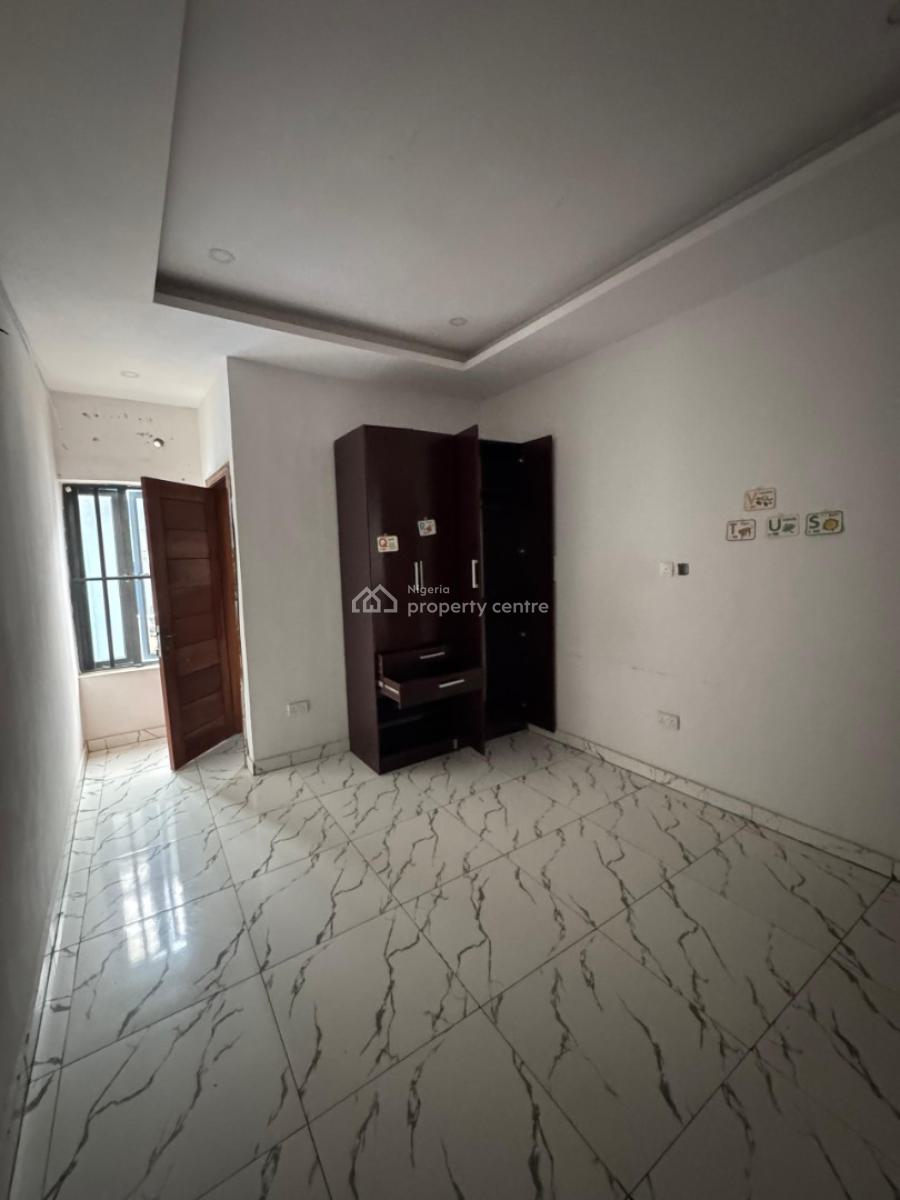 Well Maintained 4 Bedrooms Duplex, Orchid Road, By 2nd Toll Gate, Lekki Expressway, Lekki, Lagos, Semi-detached Duplex for Rent