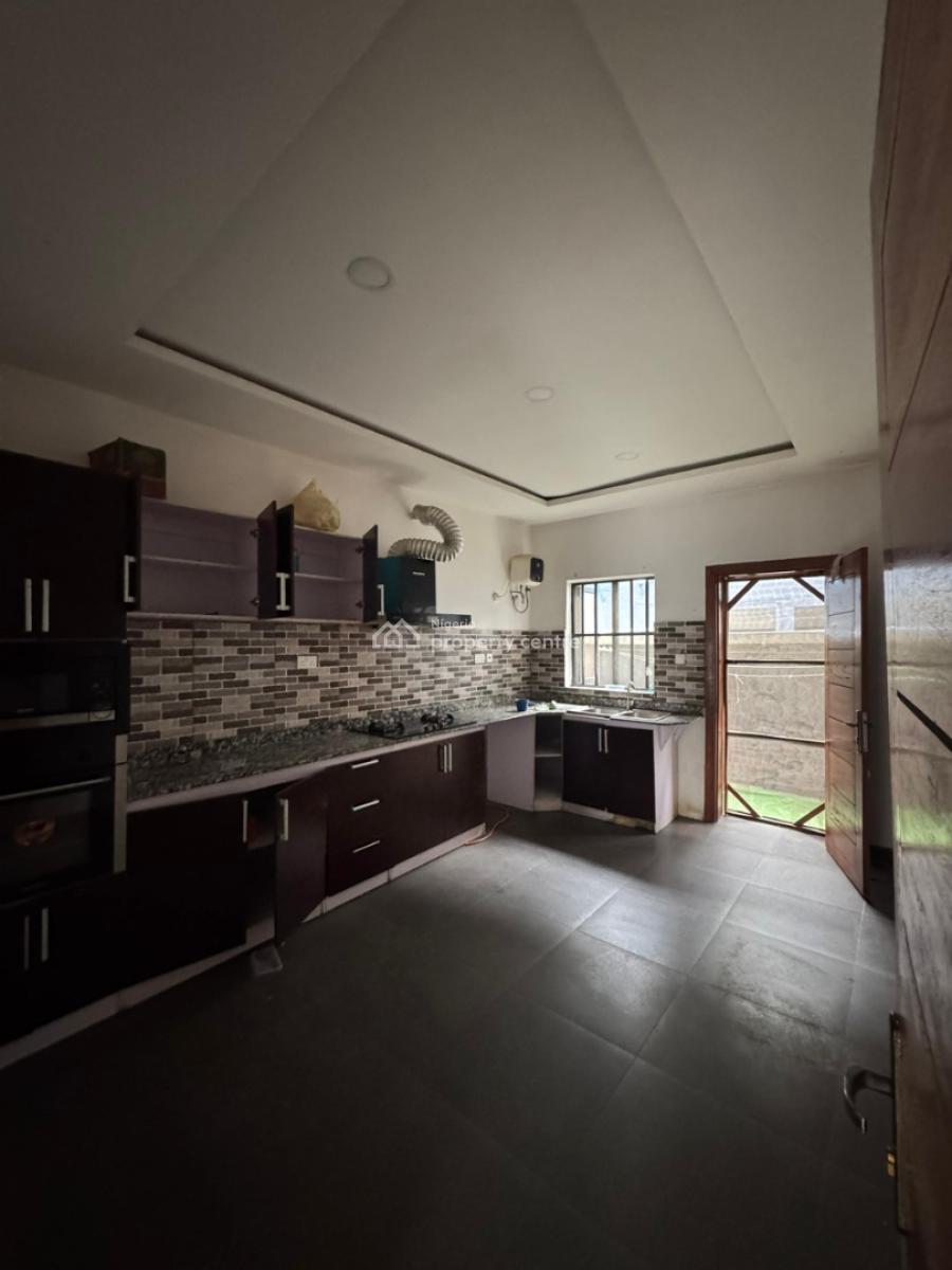 Well Maintained 4 Bedrooms Duplex, Orchid Road, By 2nd Toll Gate, Lekki Expressway, Lekki, Lagos, Semi-detached Duplex for Rent