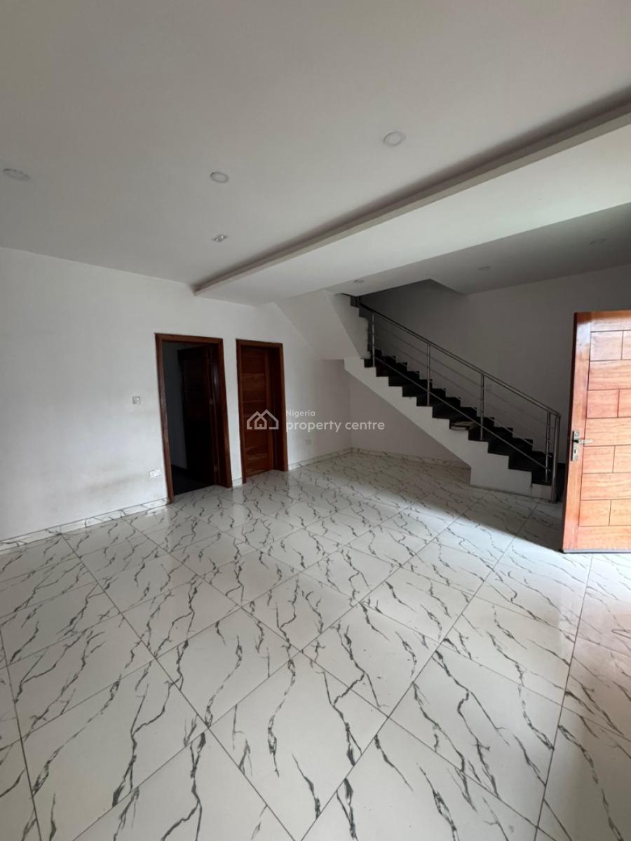 Well Maintained 4 Bedrooms Duplex, Orchid Road, By 2nd Toll Gate, Lekki Expressway, Lekki, Lagos, Semi-detached Duplex for Rent