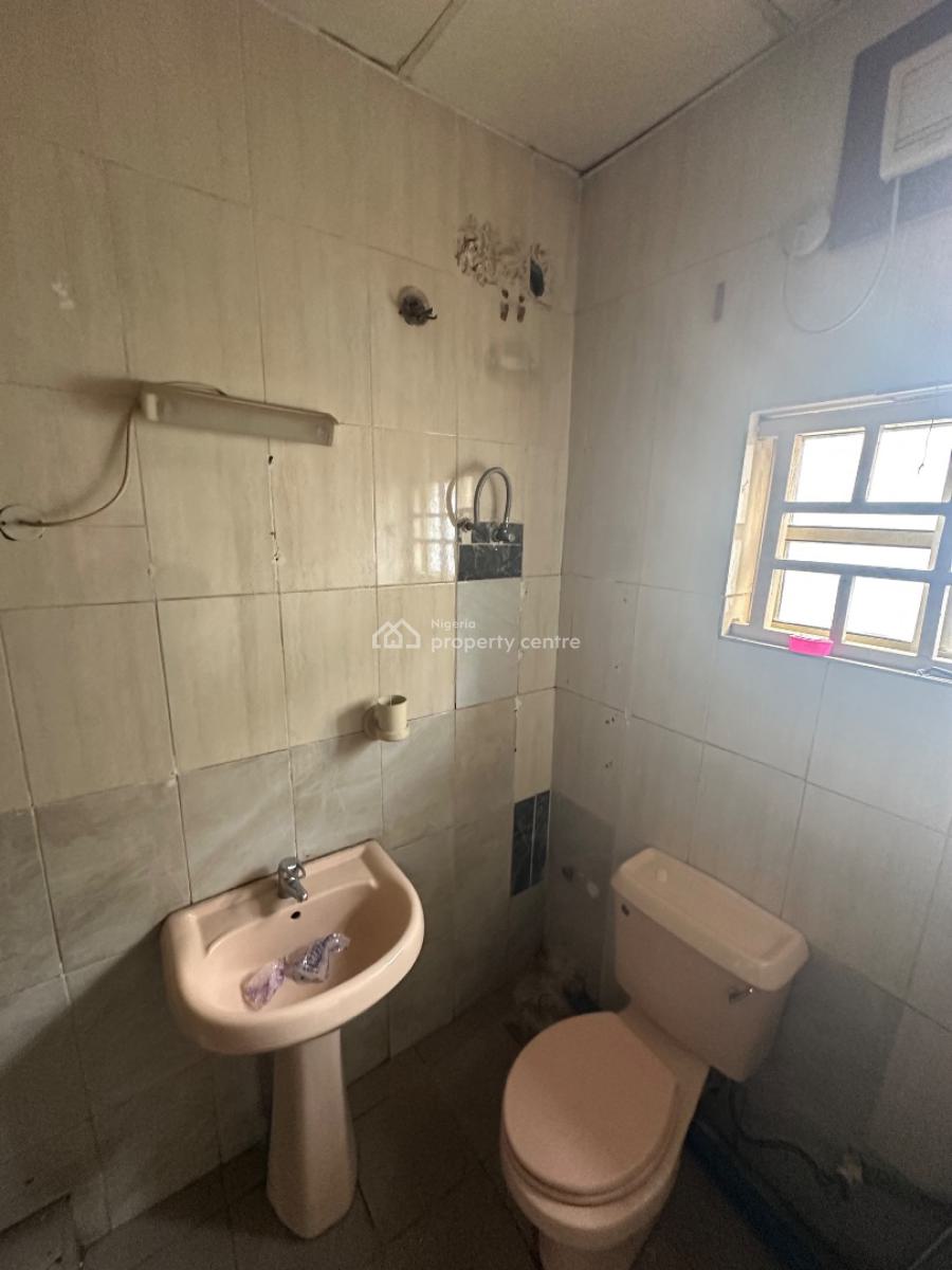 a Sharp Room Self Contain Apartment in a Secured and Serene Environmen, Second Avenue, Gwarinpa, Abuja, Self Contain (single Rooms) for Rent