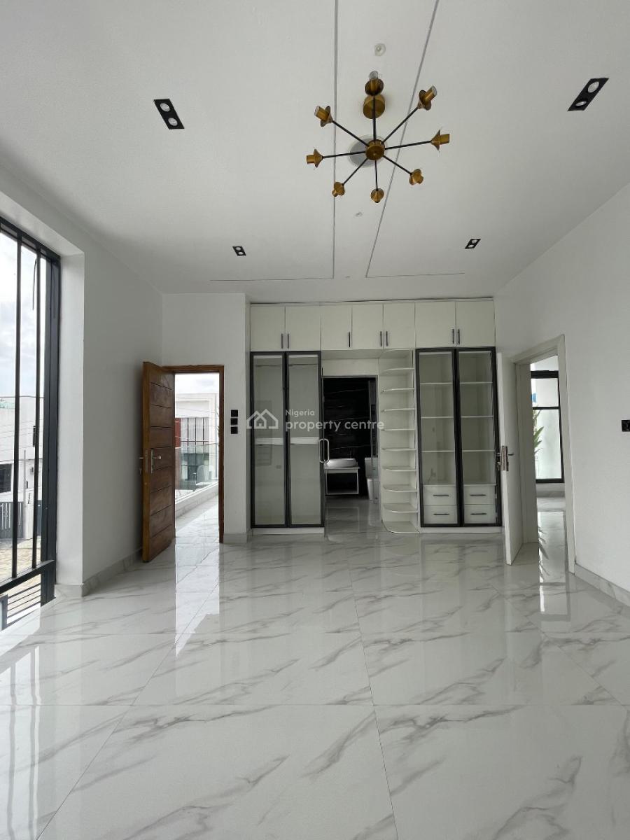 Exquisite 4 Bedroom Fully Detached Duplex with Pool and Bq, Ajah, Lagos, Flat / Apartment for Sale