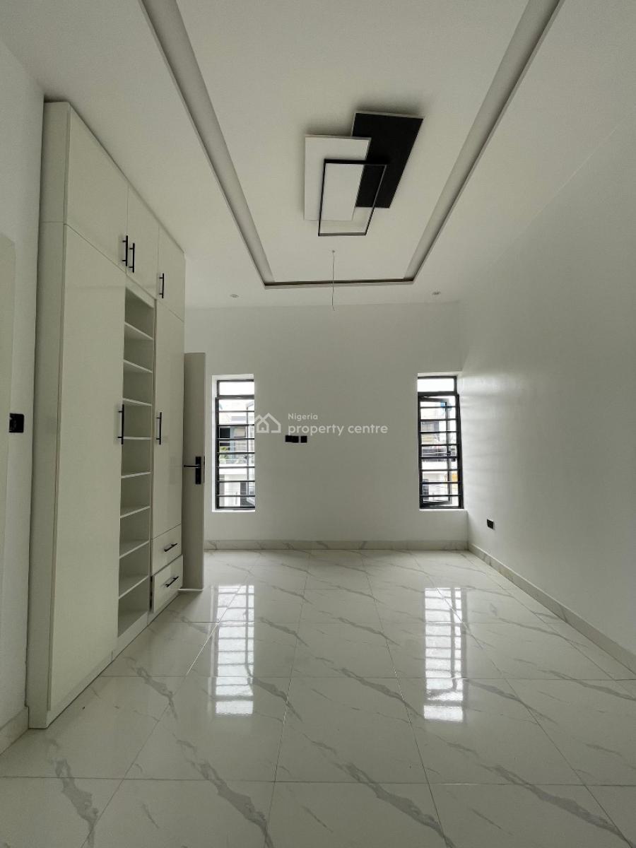 Exquisite 4 Bedroom Fully Detached Duplex with Pool and Bq, Ajah, Lagos, Flat / Apartment for Sale
